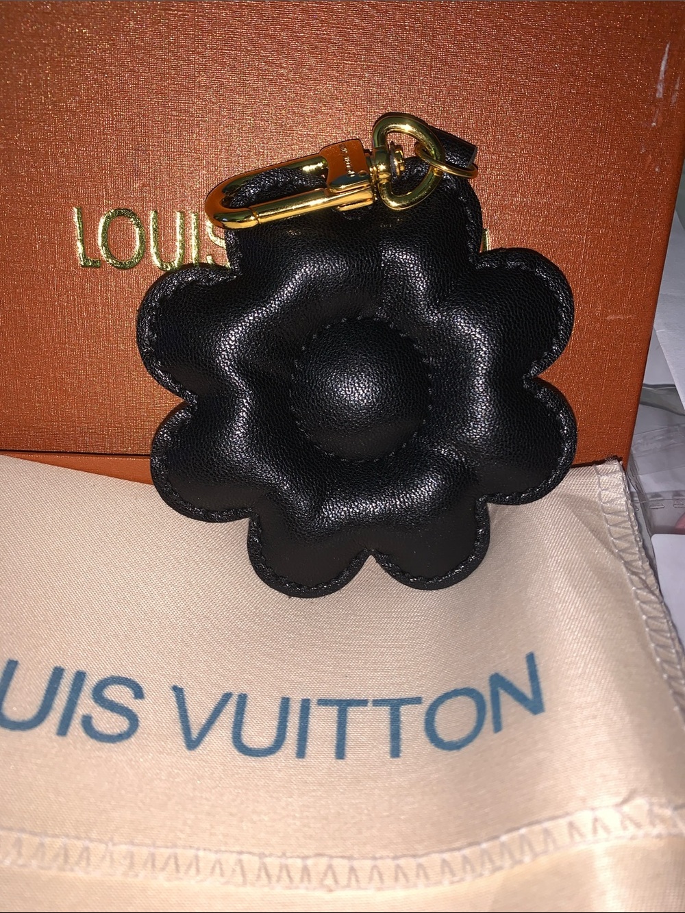 Upcycled Lv Takashi Flower bag/purse charm keychain - Picture 5 of 7